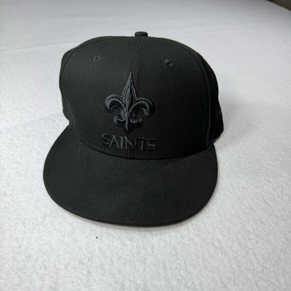 New Era New Orleans Saints 9Fifty Black on Black Adjustable Snapback Hat Cap - Picture 4 of 10